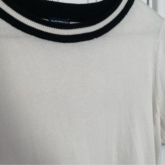 Brandy Melville Ringer Tee - Picture 10 of 10